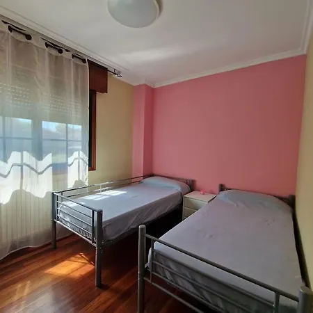 펜션 Amplia Casa Familiar 폰테베드라